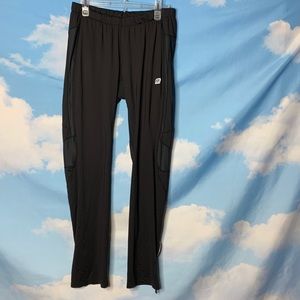 Roadrunner- Black Athletic Pants size Medium